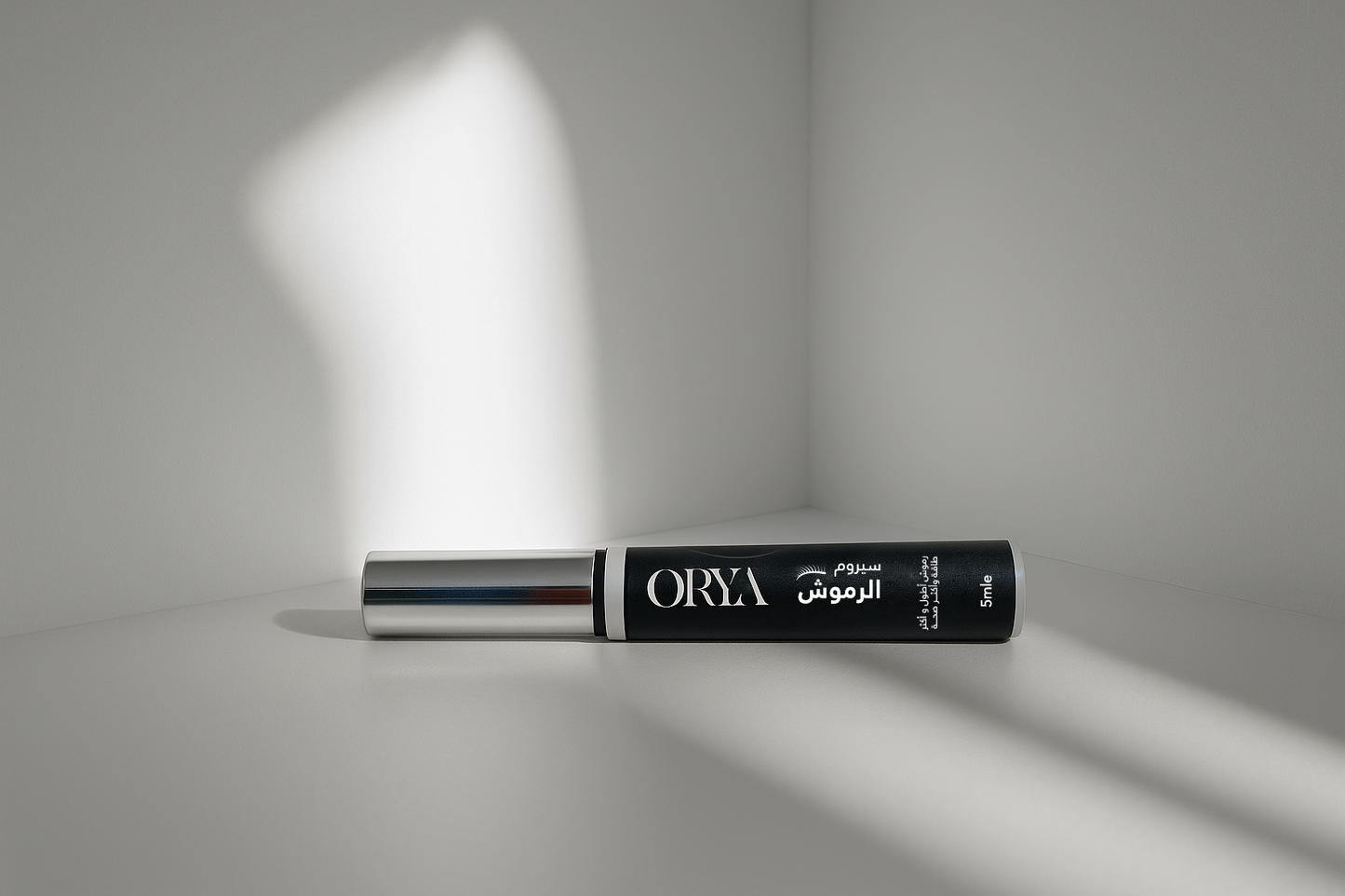 ماسكارا لتقوية الرموش